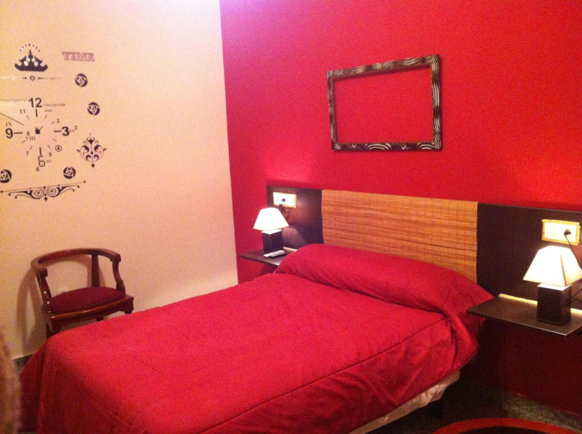 Hostal Neptuno Caces Dış mekan fotoğraf