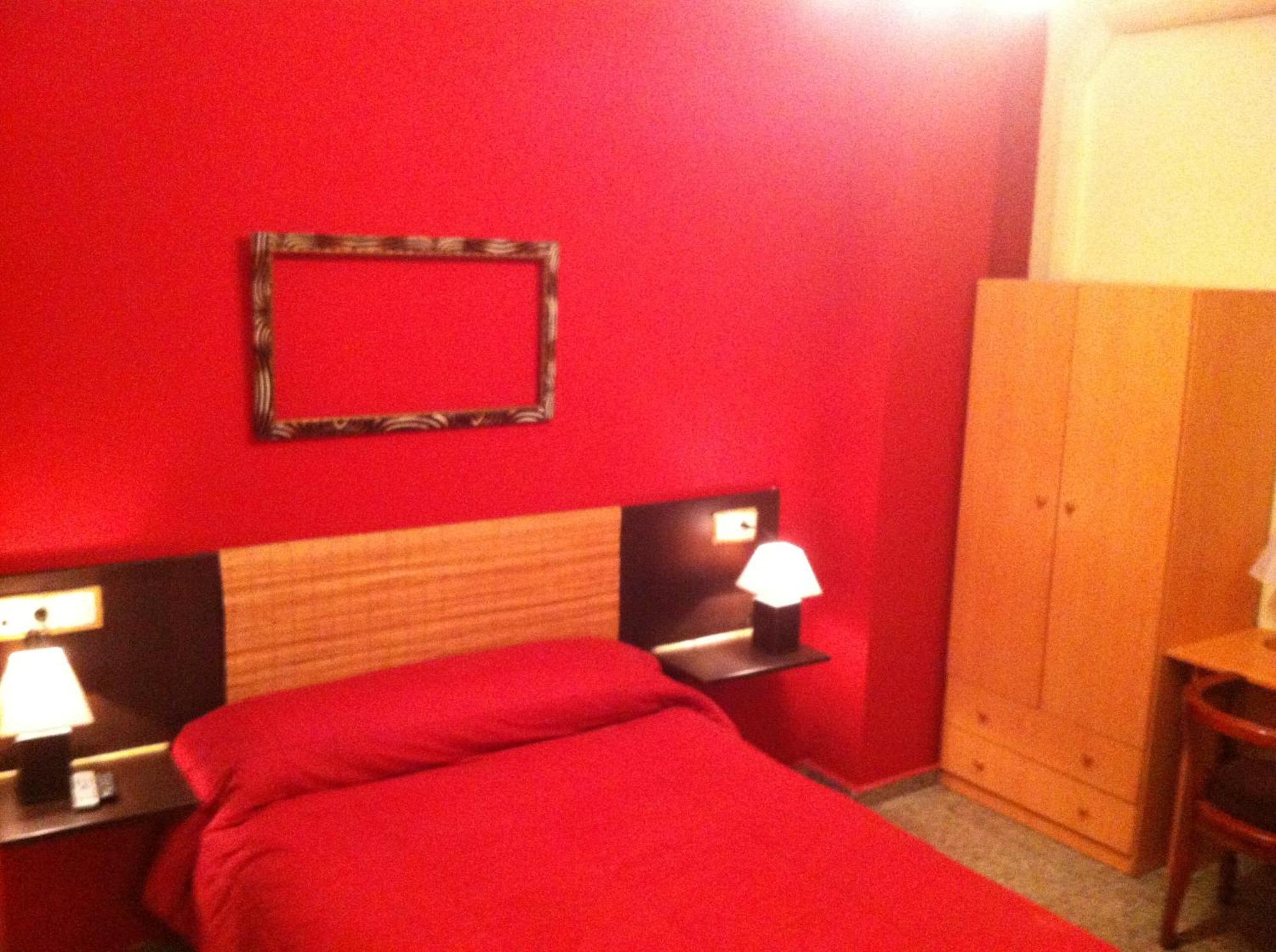 Hostal Neptuno Caces Dış mekan fotoğraf