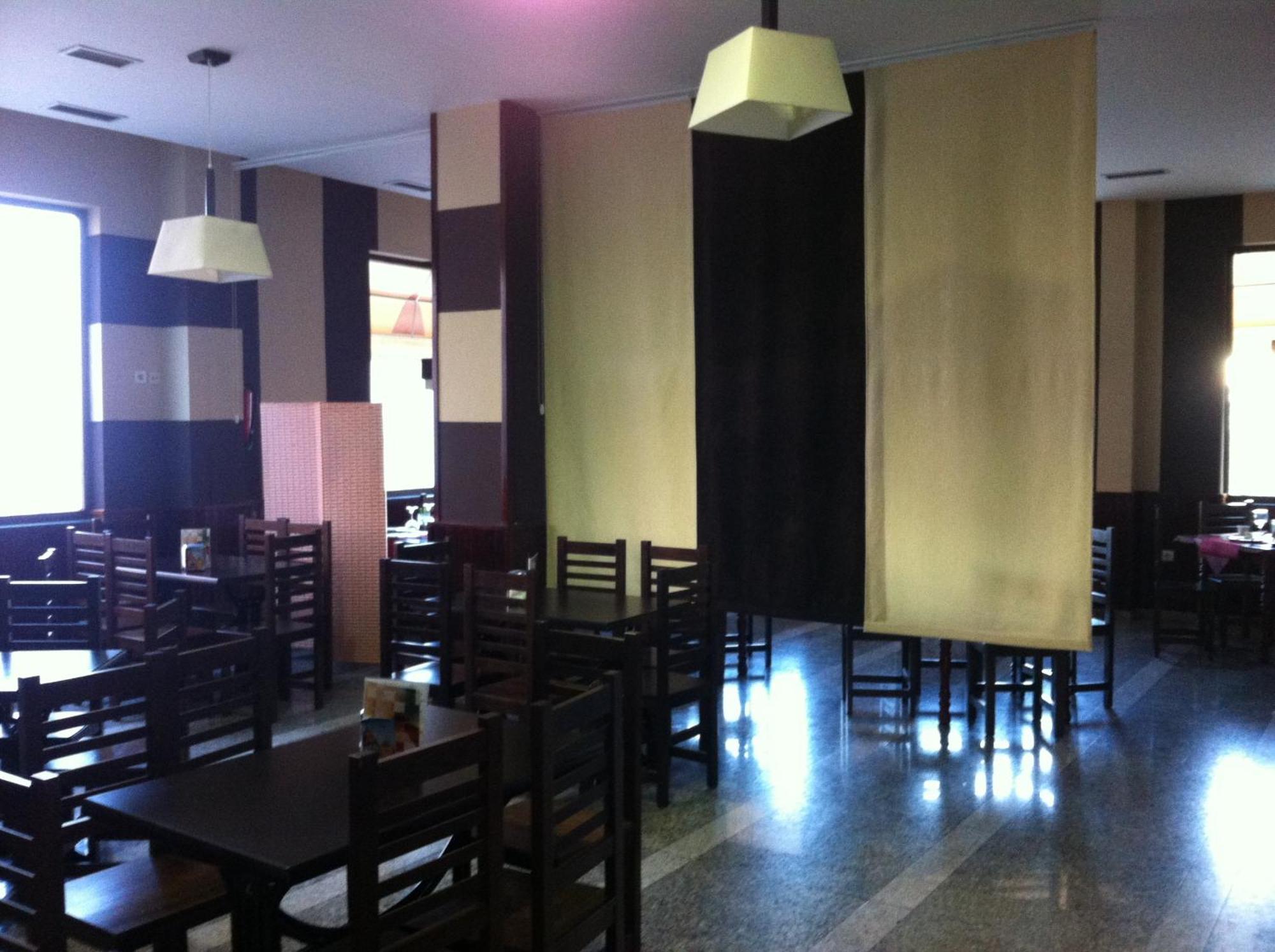 Hostal Neptuno Caces Dış mekan fotoğraf